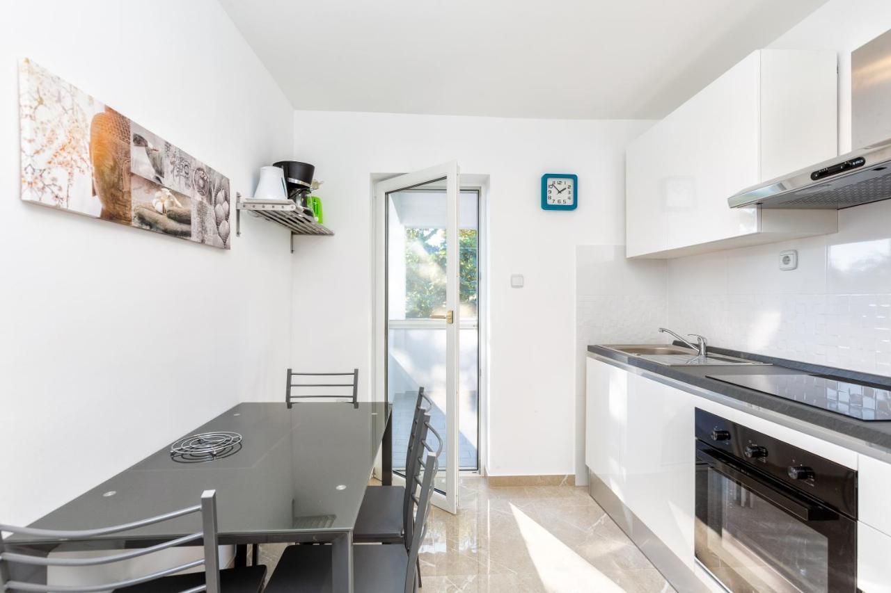Apartments Murenc Medulin Exterior photo