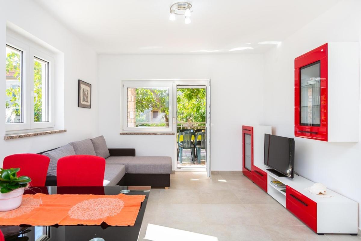 Apartments Murenc Medulin Exterior photo